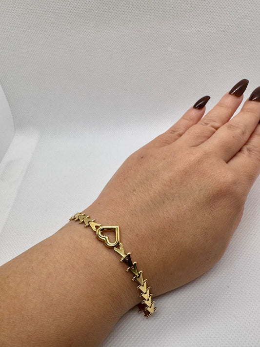 14K Heart Bracelet