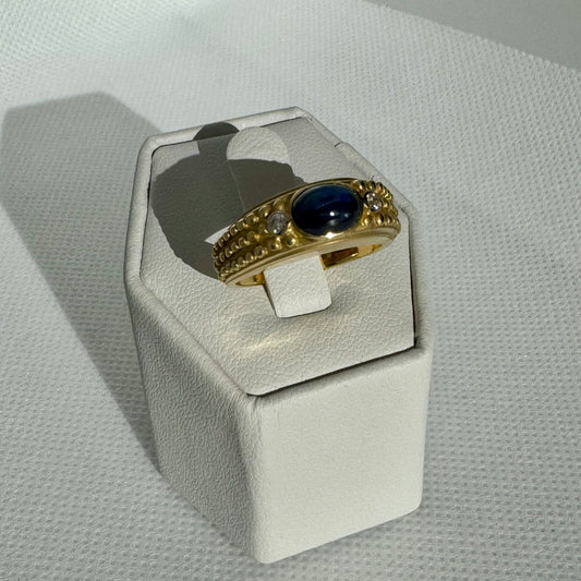 18K Natural Sapphire Cabochon with Diamond Accent